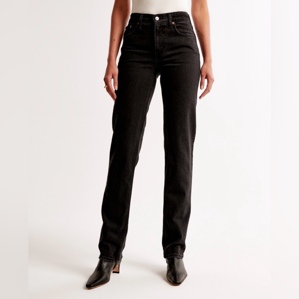 Abercrombie & Fitch High-Rise Straight Leg Jeans — Black